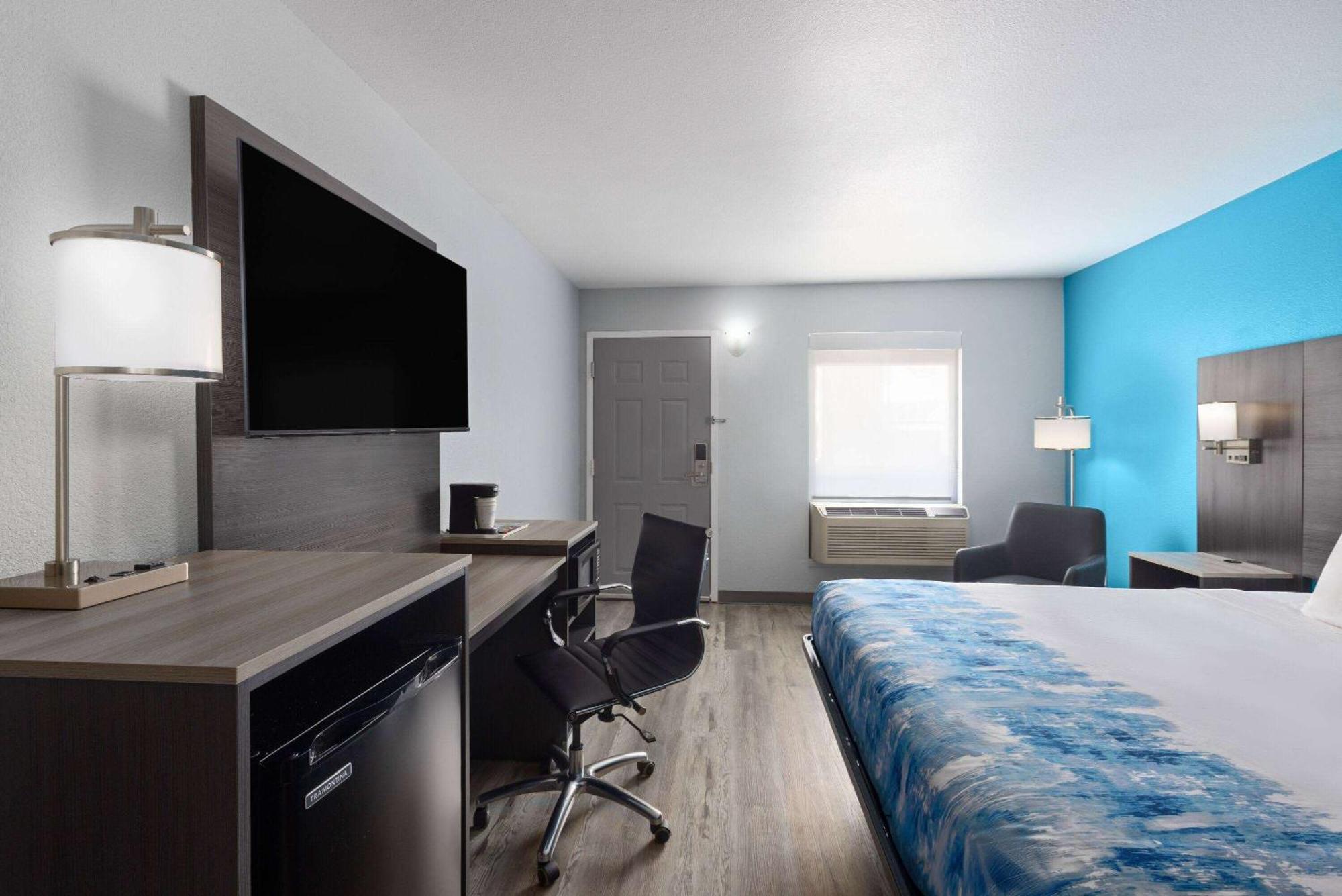 Baymont By Wyndham Branson Thousand Hills Exterior photo
