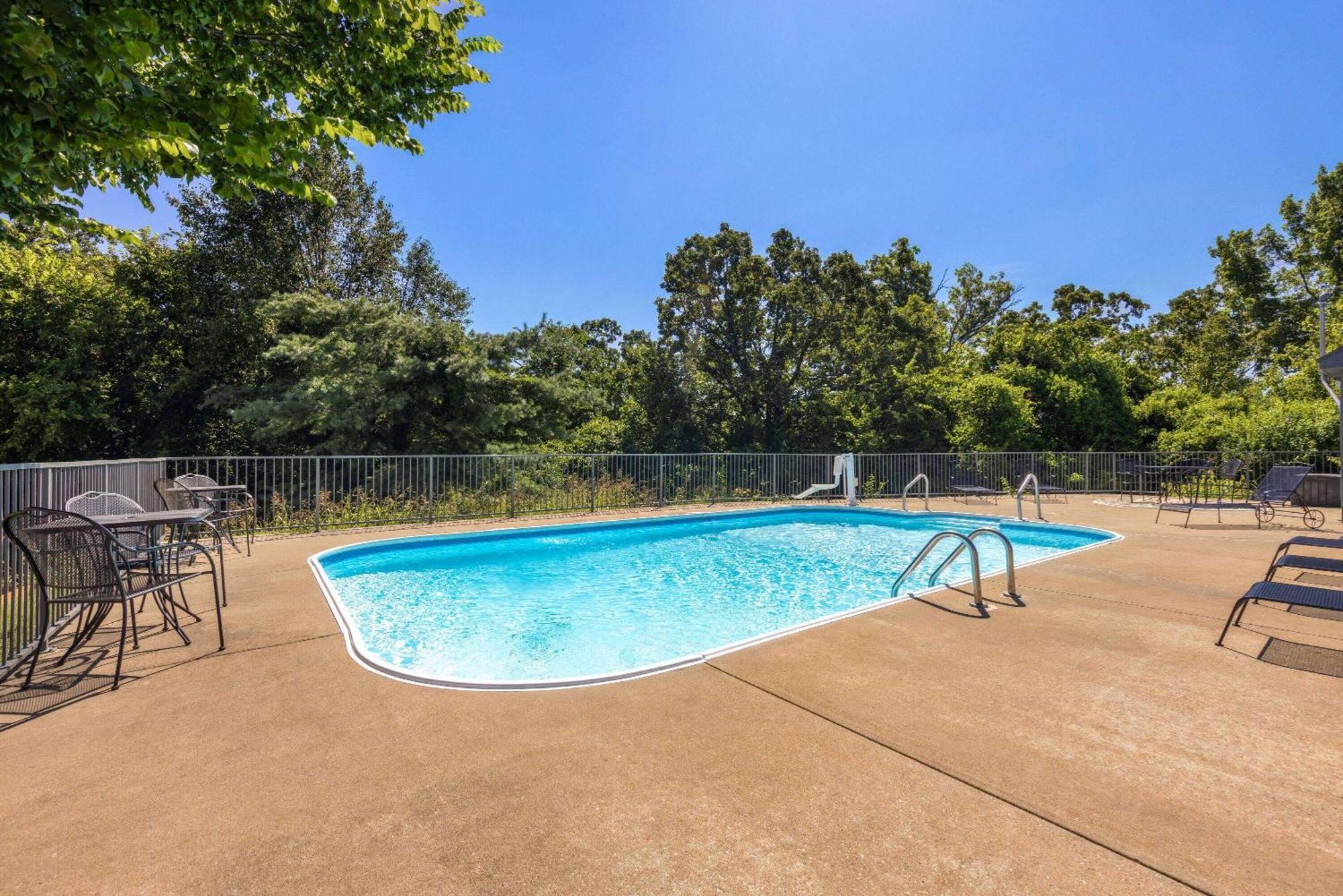Baymont By Wyndham Branson Thousand Hills Exterior photo