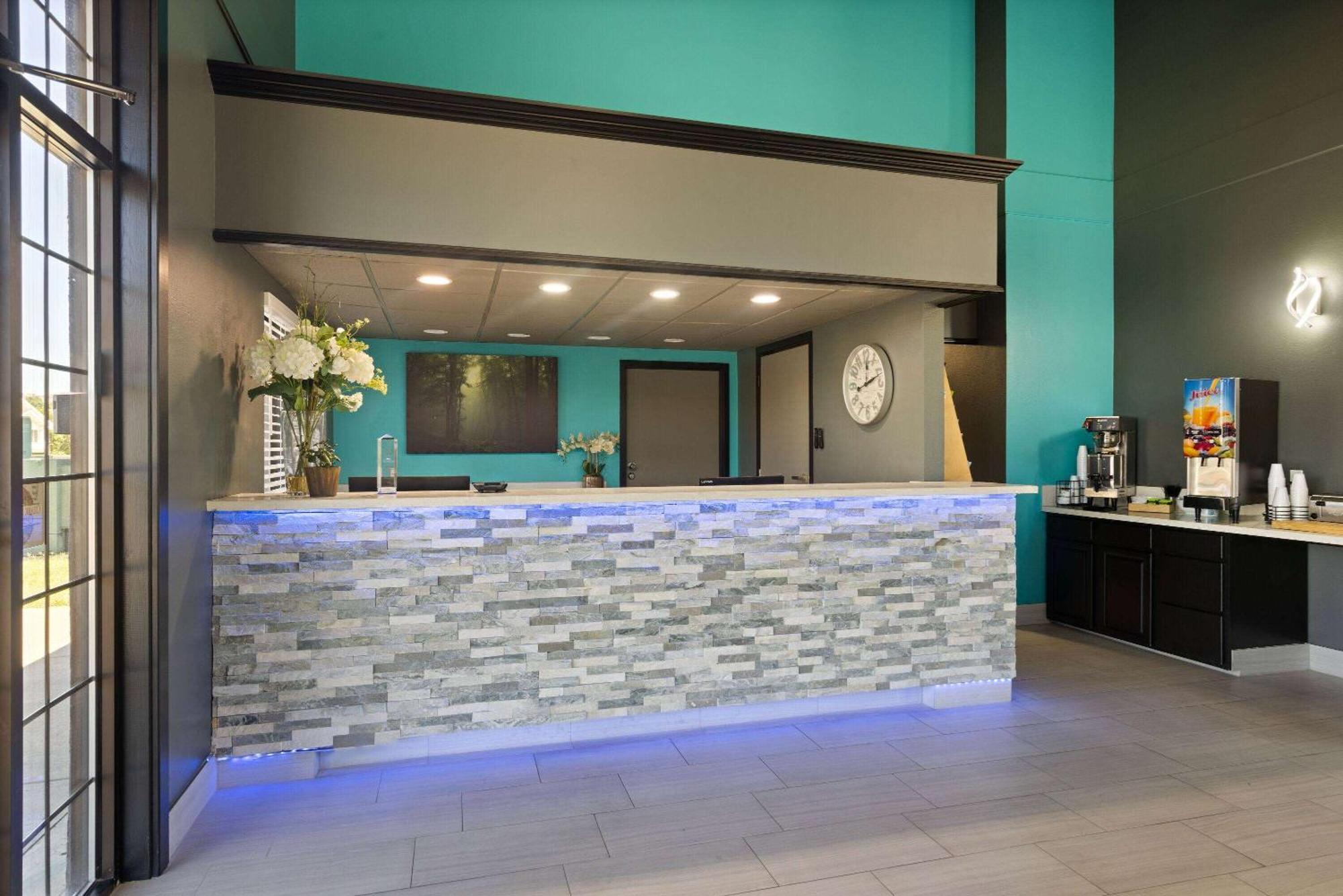 Baymont By Wyndham Branson Thousand Hills Exterior photo
