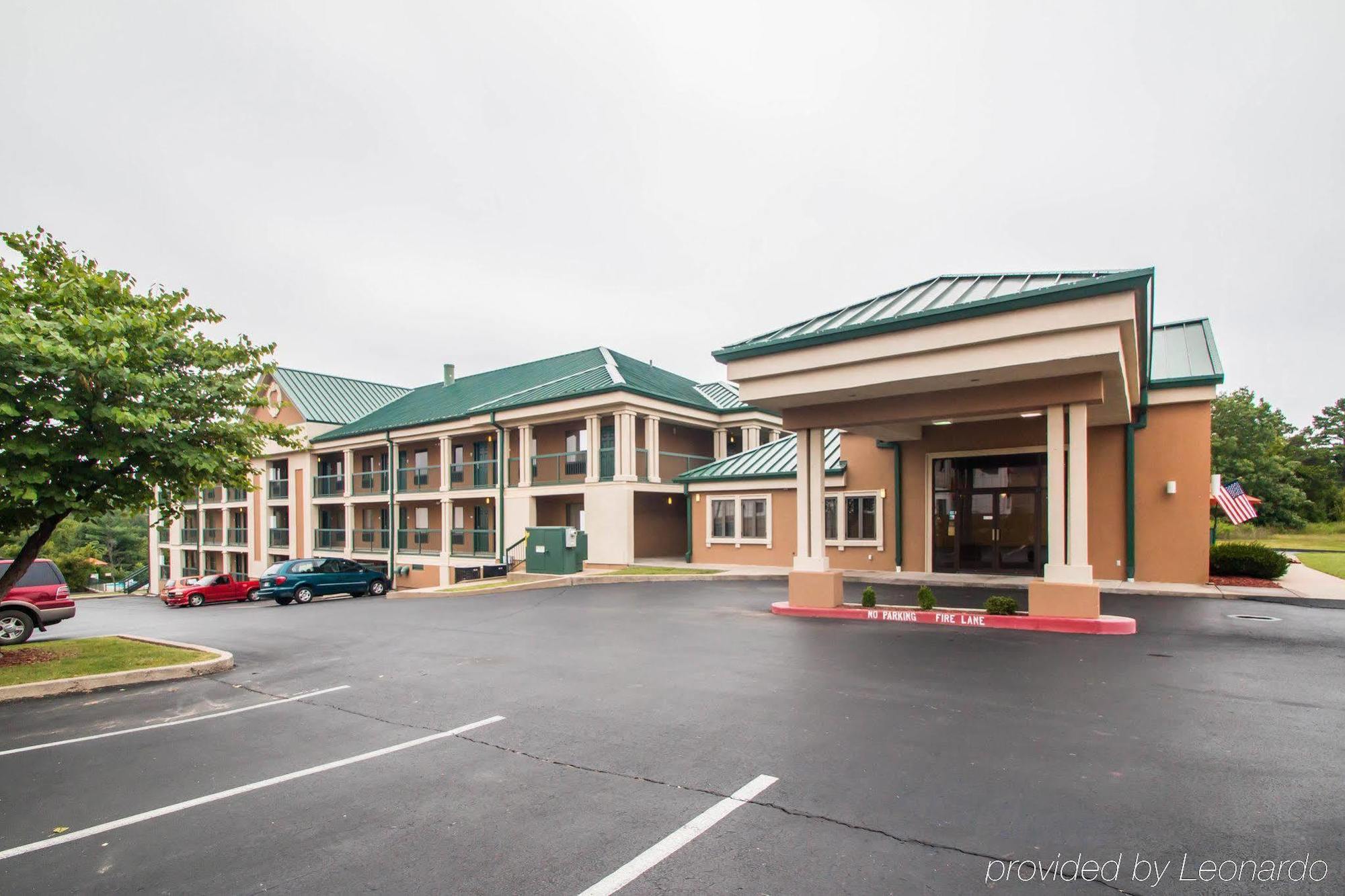 Baymont By Wyndham Branson Thousand Hills Exterior photo